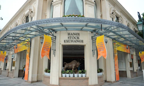 7 tháng, vốn hoá trên HNX tăng 2,8% so với tháng trước