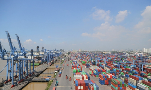 Tân Cảng Sài Gòn hỗ trợ doanh nghiệp chi phí nâng hạ, vận chuyển hàng tồn đọng