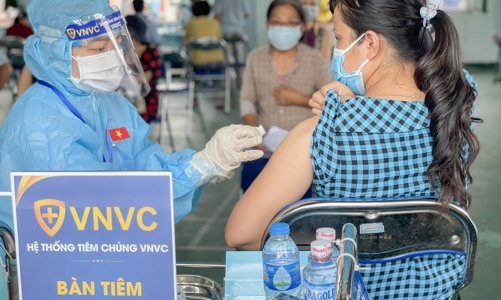 Sáng 8/8: Thêm 4.941 ca nhiễm mới, TP.HCM 1.896 ca, Hà Nội 63 ca