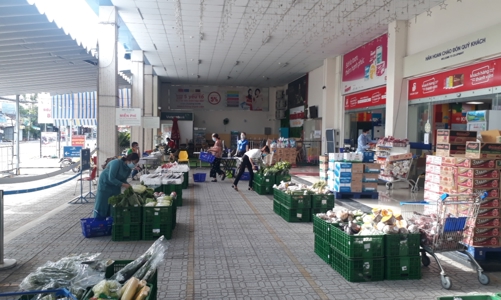 Cần Thơ triển khai 47 điểm bán thông minh, không tiếp xúc