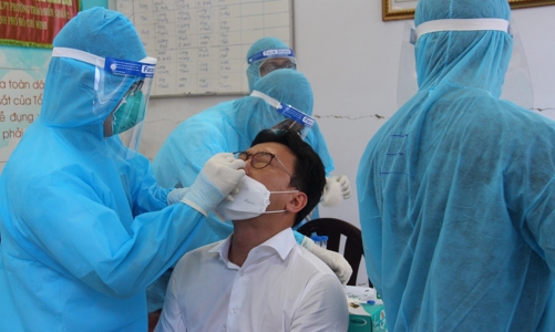 Ngày 10/10: Thêm 3.528 ca Covid-19, giảm 999 ca so với ngày trước đó 