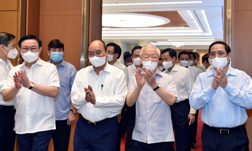 Chính phủ khóa mới họp phiên toàn thể đầu tiên