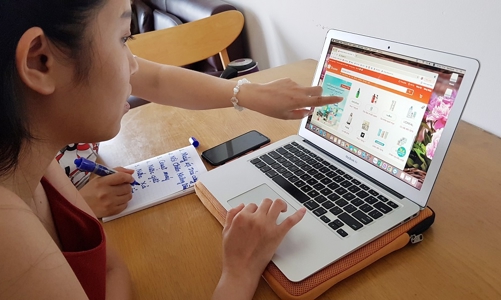 Thương mại qua đối thoại trực tuyến: Cơ hội để doanh nghiệp 