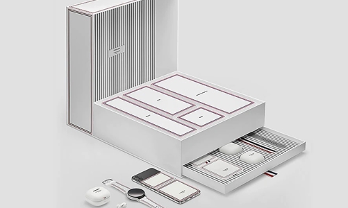 BST Thom Browne Galaxy Z Series: khi thời trang 