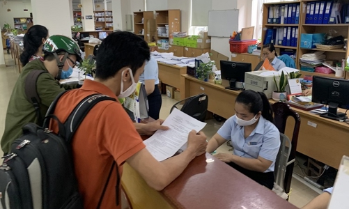 Đã giảm đóng hơn 323 tỷ đồng vào quỹ hưu trí và tử tuất