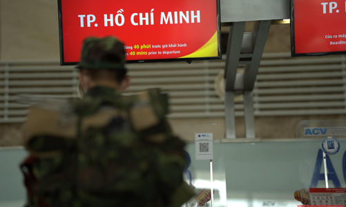 Đoàn quân y hối hả lên đường chi viện miền Nam chống dịch