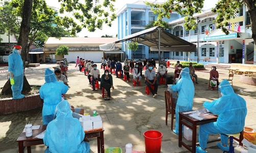 Ngày 24/8: Cả nước ghi nhận thêm 10.811 ca nhiễm Covid-19, 348 ca tử vong