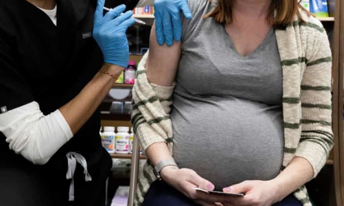 Phụ nữ mang thai ở Mỹ nhập viện hàng loạt vì mắc Covid