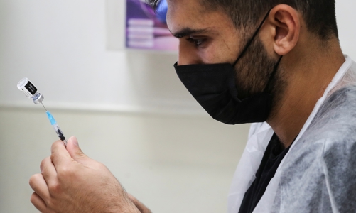 Nghiên cứu: Người từng mắc Covid chống biến chủng Delta tốt hơn người được tiêm 2 mũi Pfizer