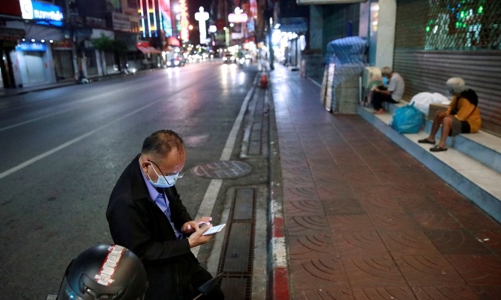 Thái Lan dỡ một loạt hạn chế chống Covid nhằm cứu nền kinh tế