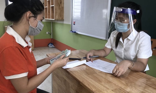 Hà Nội đã ra quyết định hỗ trợ cho gần 86.000 lao động tự do