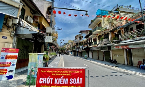 Hà Nội: “Vùng đỏ” tiếp tục thực hiện giãn cách xã hội theo mức cao hơn Chỉ thị 16 