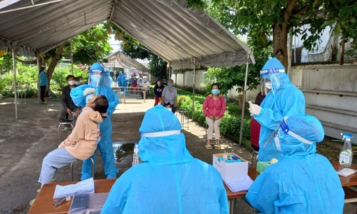 Ngày 4/9: Ghi nhận thêm 9.521 ca nhiễm Covid-19 