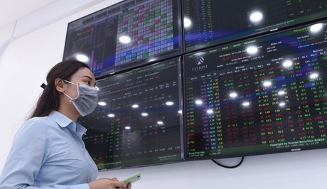 Ủy ban Chứng khoán sẽ cấp giấy đi đường cho công ty chứng khoán 