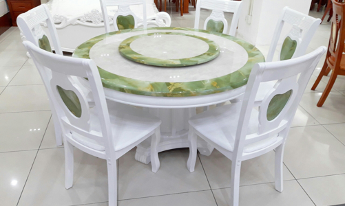 Điều tra bán phá giá đối với một số sản phẩm bàn, ghế nhập khẩu vào Việt Nam