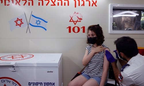 Sống chung với Covid ở Israel, quốc gia đi đầu về tiêm chủng nhưng vẫn trở thành “điểm nóng” lây nhiễm