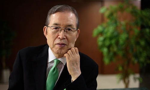 Doanh nhân U80 chưa từng học đại học trở thành người giàu nhất Nhật Bản, vượt ông chủ Uniqlo