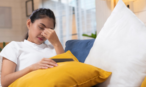 Ở nhà nhưng đừng “mắc kẹt” trong hội chứng “sốt cabin”