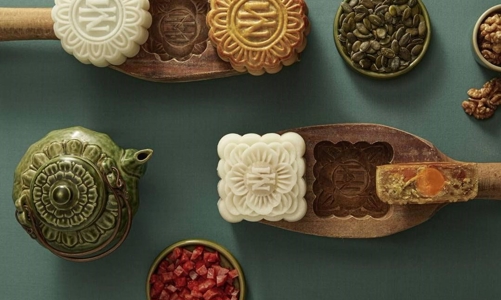 Những chiếc bánh Trung thu “đắt đỏ” của châu Á