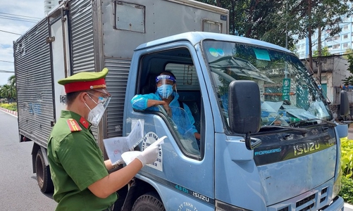 Mạnh tay xử lý địa phương 