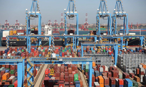 ADB hạ dự báo tăng trưởng kinh tế Việt Nam năm 2021 xuống còn 3,8%