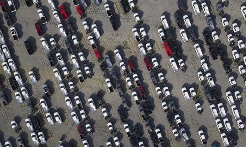 Khủng hoảng thiếu chip, các hãng xe sẽ 