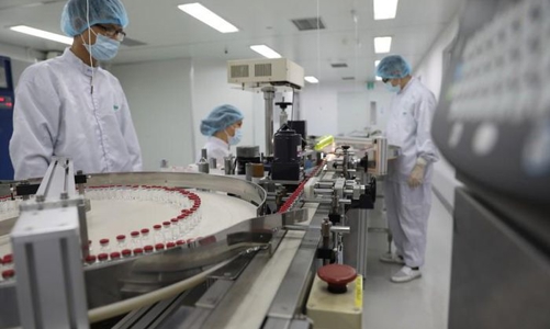 Việt Nam sản xuất thành công lô vaccine Sputnik V đầu tiên 