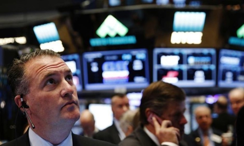 Chứng khoán Mỹ “đỏ lửa” vì lợi suất trái phiếu tăng vọt, giá dầu lùi bước sau khi lập đỉnh