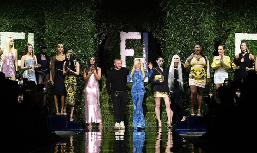 Màn bắt tay lịch sử của hai tập đoàn thời trang xa xỉ đẳng cấp thế giới