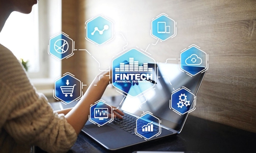Ai đang cản đường fintech?