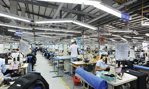 Ngành dệt may loay hoay tìm lối thoát