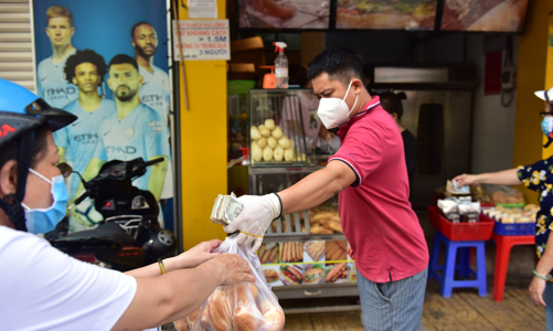 Thị trường TP.HCM dần trở lại “bình thường mới”