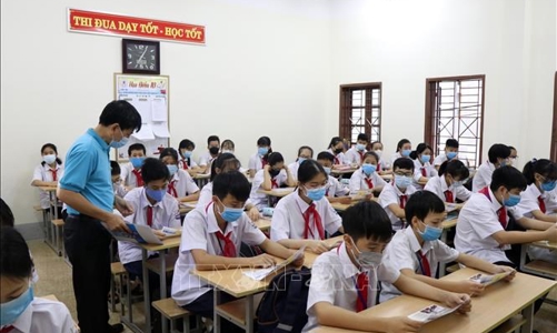 Sở GD-ĐT TP.HCM kiến nghị ban hành chính sách đặc thù hỗ trợ học phí cho ngành giáo dục