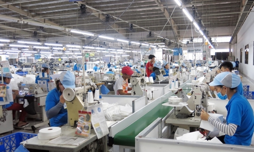 Doanh nghiệp lớn vẫn phải đối mặt với nhiều khó khăn