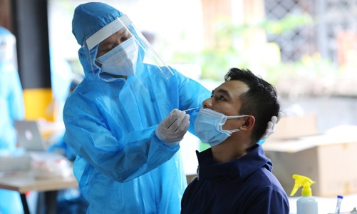 Yêu cầu Hà Nội và TP. HCM báo cáo việc thu phí xét nghiệm Covid-19
