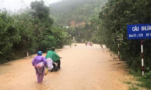 Mưa lũ gây thiệt hại lớn cho khu vực Nam Trung bộ và Tây Nguyên
