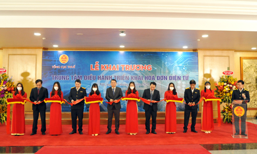 Ra mắt Trung tâm điều hành triển khai hóa đơn điện tử ngành thuế