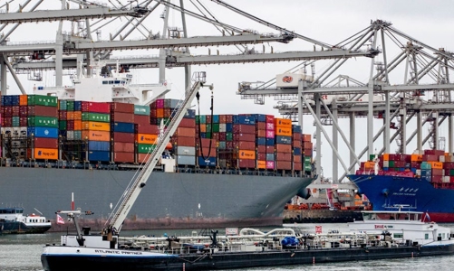 Apple và Amazon điêu đứng vì nghẽn chuỗi cung ứng, 200 tỷ USD vốn hoá “bay” sau vài giờ