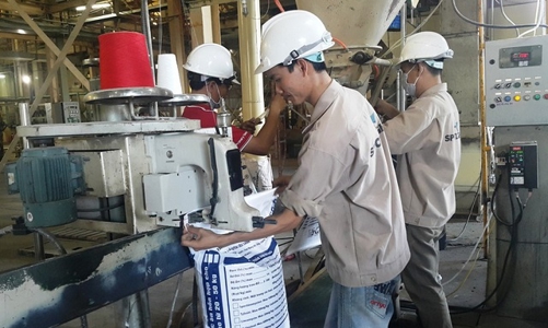 De Heus chính thức mua lại mảng thức ăn chăn nuôi của Masan