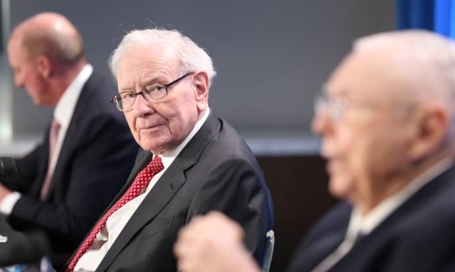 Tập đoàn của Warren Buffett đang nắm kỷ lục gần 150 tỷ USD tiền mặt