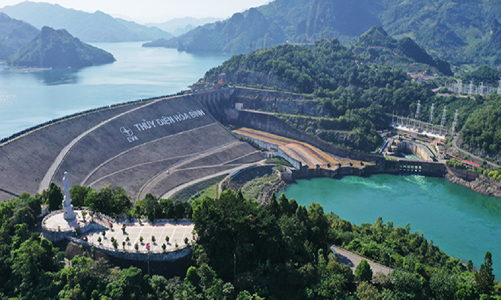 Điều chỉnh linh hoạt nhà máy thủy điện Hòa Bình để cấp nước cho vụ Đông Xuân