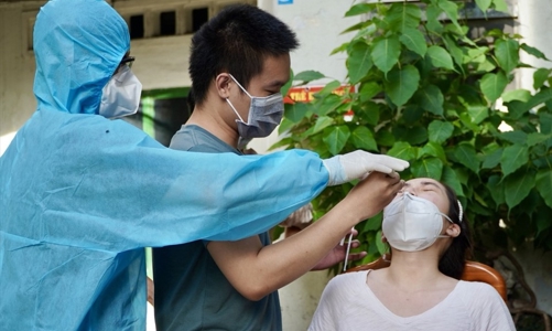 Ngày 15/11: Thêm 8.616 ca Covid-19, tăng 440 ca so với hôm qua