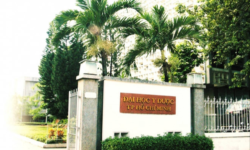 ĐH Y dược TP.HCM: Sinh viên đi học và thi tập trung tại trường từ ngày 29/11