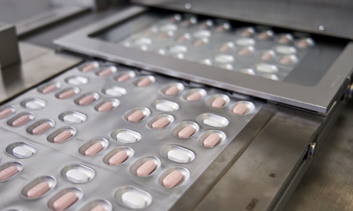 Mỹ chi hơn 5 tỷ USD mua 10 triệu liệu trình thuốc đặc trị Covid-19 của Pfizer