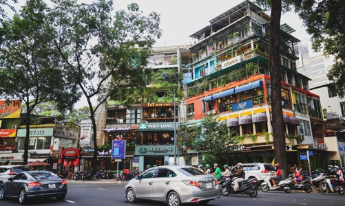 Doanh nghiệp F&B: “Quyết chiến” để tồn tại