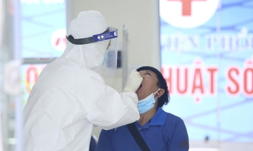 Ngày 22/11: Thêm 10.321 ca Covid-19, TP. HCM tăng số ca mắc 