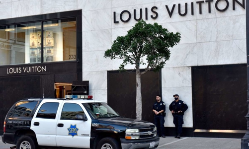 Cửa hàng của Louis Vuitton lại bị cướp tấn công