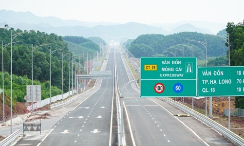 Đón sóng hạ tầng và du lịch, đất nền shop villas biển Vân Đồn lên ngôi