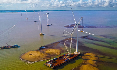 Bến Tre khánh thành công trình điện gió thương mại đầu tiên