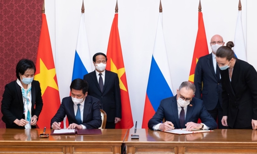 Các dòng xe tải và xe 9 chỗ ngồi của Nga sẽ sớm có mặt trên thị trường Việt Nam 